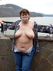 Mature country wives showing their chubby bodies